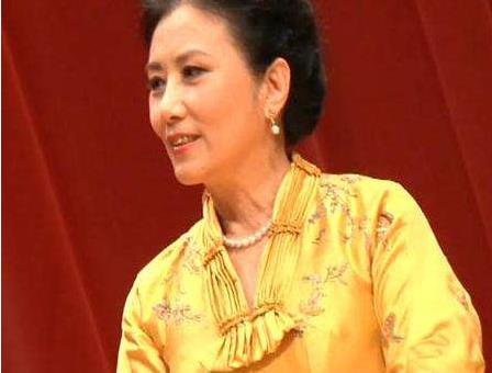 汪明荃婚姻经历：汪明荃个人年龄及图片资料简介