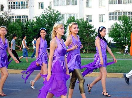 亚洲11国美女风情