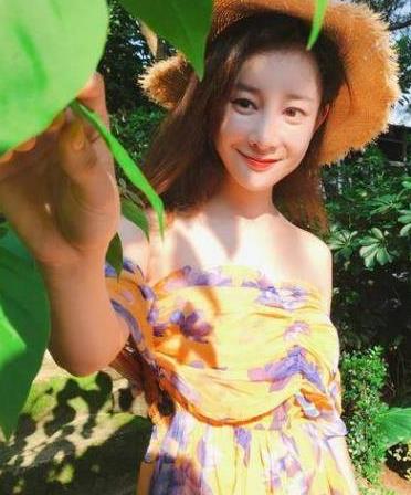 张檬整容前后照片：自然的笑容都没有了（组图）