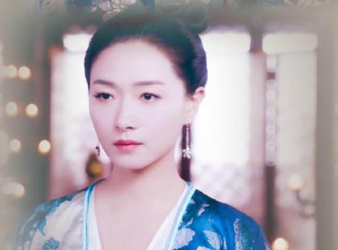 万茜个人资料好漂亮：演员万茜古装剧照很有女人味