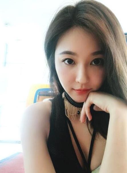 马景涛小21岁前妻近照：颜值和身材没得说（图）