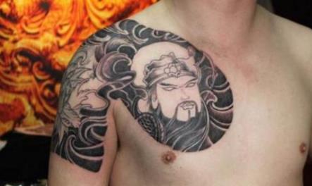 世界十大不能纹的纹身:这些部位纹身有禁忌(图) 世界十大不能纹的纹身:这些部位纹身有禁忌(图)