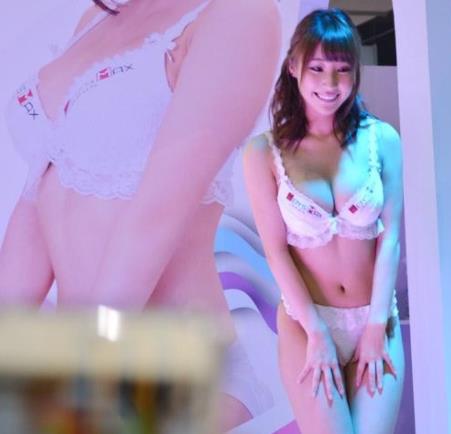 日本最新最美10女忧2018:典型的美女形象(图) 日本最新最美10女忧2018:典型的美女形象(图)