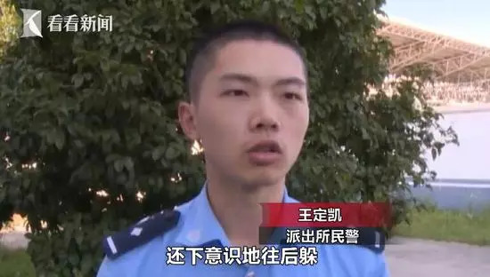 火车上遭到死亡威胁是怎么回事：大一女生被吓不敢报到