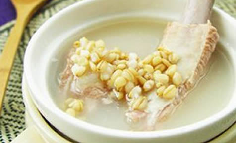 五谷杂粮粥：养颜美容调节身体（分享十种搭配做法）