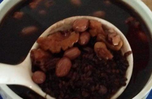 五谷杂粮粥：养颜美容调节身体（分享十种搭配做法）