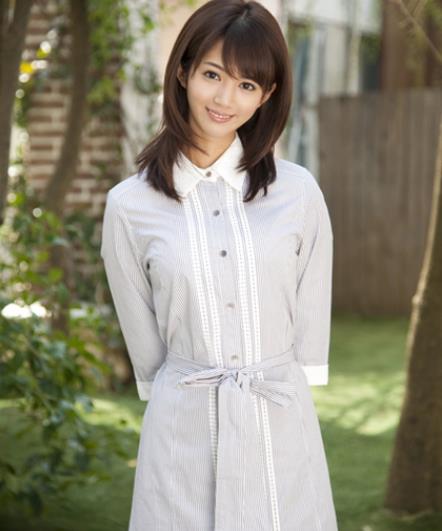 日本av排行：2018好看的AV女星身高三围图