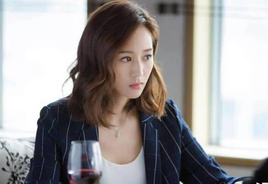 张钧甯被爆遭劈腿：氧气美女遭到谁劈腿是怎么回事