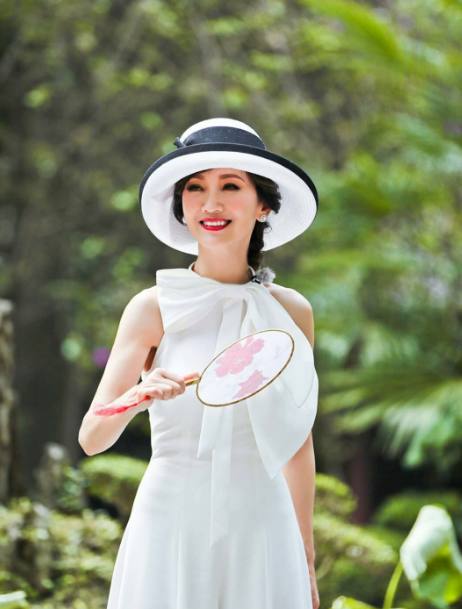 赵雅芝出演白蛇传多少岁：38岁变身经典的白娘子