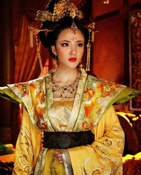 最美十大90后古装美女:天生具有古装的美(图) 最美十大90后古装美女:天生具有古装的美(图)