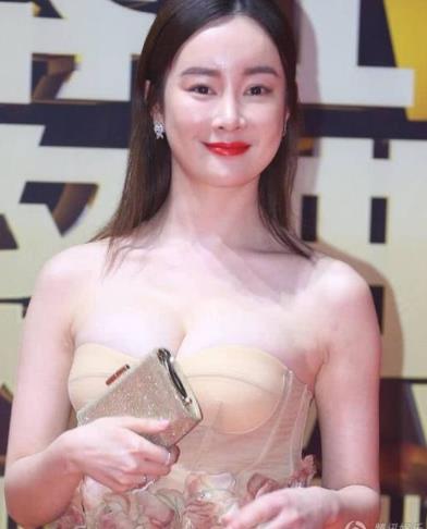 张檬整容为什么整容:颜值令人心碎(图) 张檬整容为什么整容:颜值令人心碎(图)