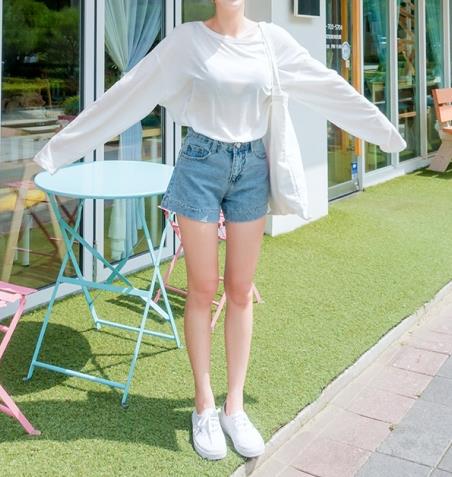 国庆旅游怎么穿衣搭配图片：甜美气质范搭配（图）