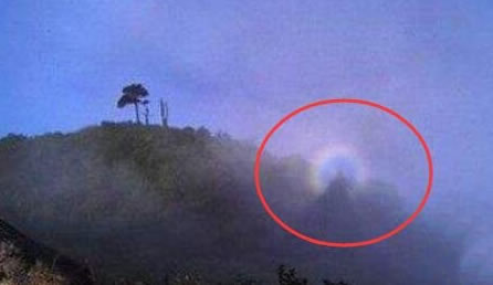 网友拍到了神仙真实照片:是真是假科学无法解释 网友拍到了神仙真实照片:是真是假科学无法解释