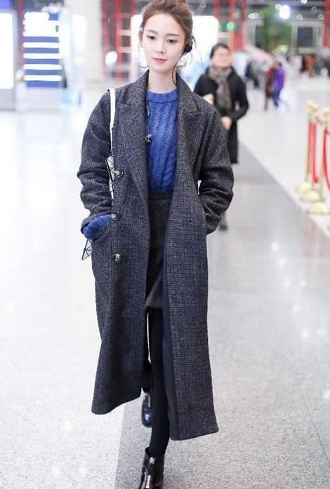 陈瑶萝莉脸加熟女身材:剧中霸道女总裁(图) 陈瑶萝莉脸加熟女身材:剧中霸道女总裁(图)