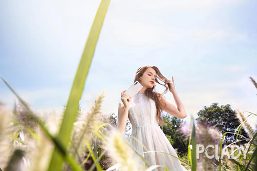 今年的秋冬季，我给穿腻黑白灰的你准备了一组高级配色