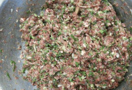 饺子馅怎么调:几个调制饺子馅的例子参考(图) 饺子馅怎么调:几个调制饺子馅的例子参考(图)