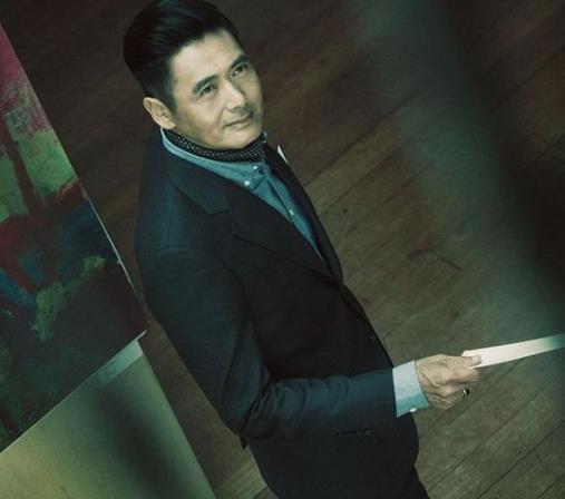 周润发旧照帅气有型:网上掀起了周润发的一波回忆杀 周润发旧照帅气有型:网上掀起了周润发的一波回忆杀