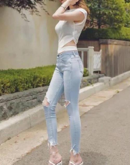 好身材穿什么都有韵味