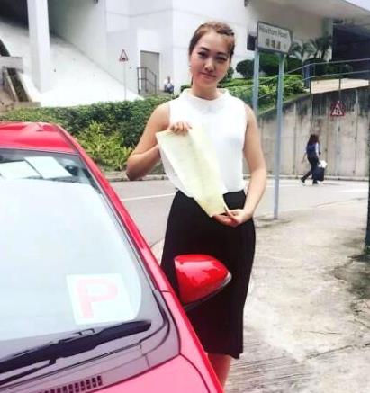 亚姐小姐冠军生活照:梁雪瑶生活照2018(图) 亚姐小姐冠军生活照:梁雪瑶生活照2018(图)