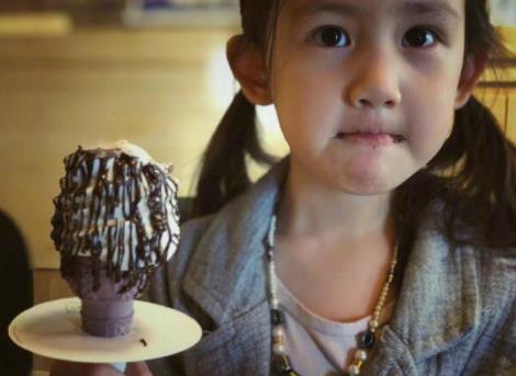 孙莉晒多妹萌照:可爱呆萌(图) 孙莉晒多妹萌照:可爱呆萌(图)