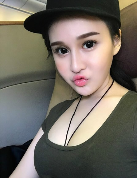 赵本山女儿晒自拍：球球火辣身材真好看（图）