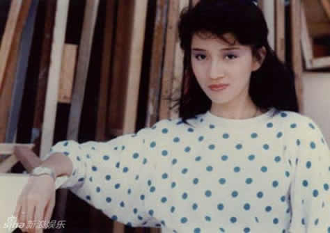 梅艳芳55岁冥诞：梅艳芳资料生前图片年轻时照片