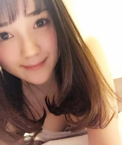 铃原爱蜜莉资料简介：清纯女优铃原爱蜜莉私房照作品