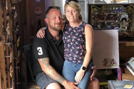 英国男子拍卖女友:事件过程揭晓及女友给出的答案 英国男子拍卖女友:事件过程揭晓及女友给出的答案