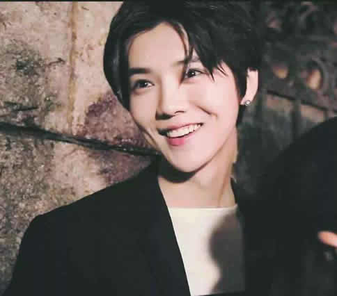 赵雅芝机智回复鹿晗：两人微博互动有趣可爱温暖