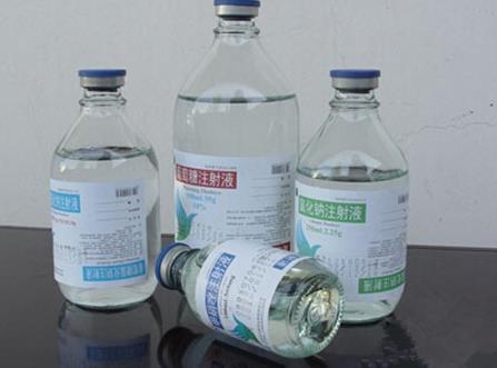 生理盐水是什么:与食用盐水区别,生理盐水作用盘点 生理盐水是什么:与食用盐水区别,生理盐水作用盘点