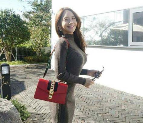 韩版林志玲私照:惊人的上围婀娜多姿(组图) 韩版林志玲私照:惊人的上围婀娜多姿(组图)