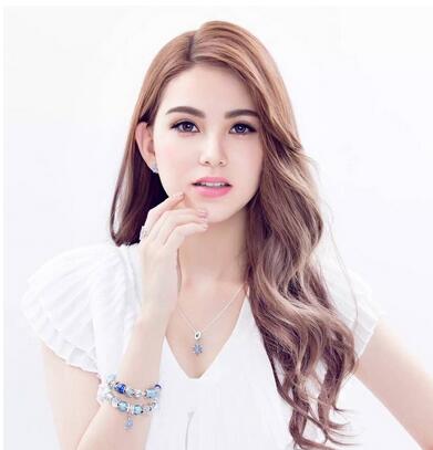 25种公主发型扎法图解：2018流行公主发型绝美女神