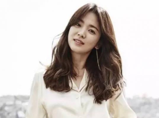 25种公主发型扎法图解：2018流行公主发型绝美女神