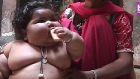 一岁女婴每天吃48顿饭:每半小时吃一次不吃不行 一岁女婴每天吃48顿饭:每半小时吃一次不吃不行