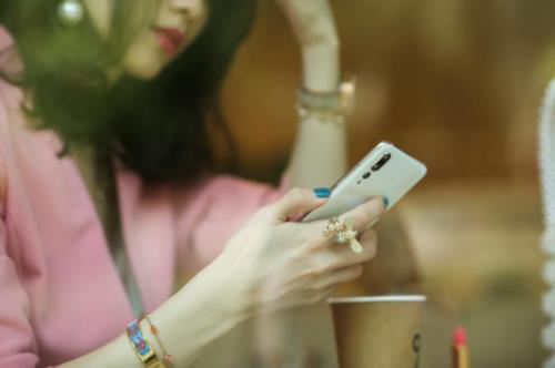 不知秋冬季节如何搭配 看看时尚博主们如何穿搭 不知秋冬季节如何搭配 看看时尚博主们如何穿搭