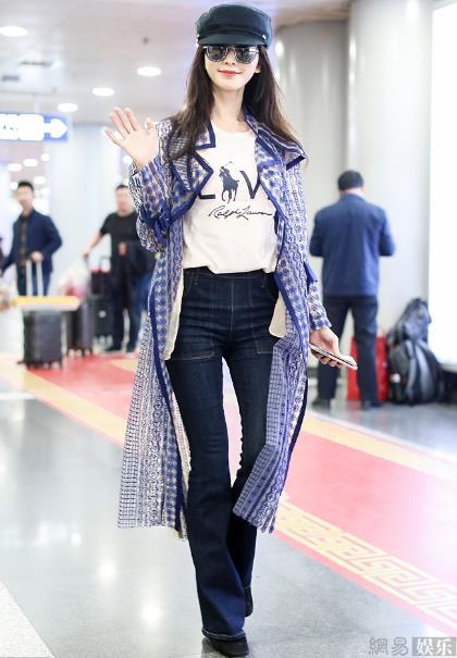 林志玲卖萌扮少女：嘟嘴卖萌轻装上阵少女十足（图）