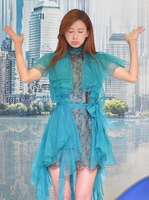 林志玲卖萌扮少女：嘟嘴卖萌轻装上阵少女十足（图）