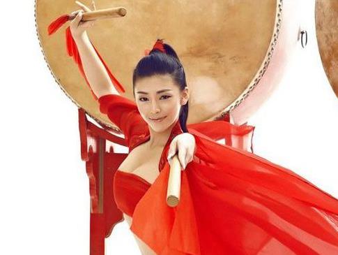 萨瑶瑶个人资料傲人三围:萨瑶瑶图片写真 萨瑶瑶个人资料傲人三围:萨瑶瑶图片写真