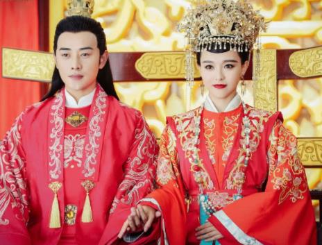 唐嫣罗晋疑月底结婚:神仙姐姐当伴娘?工作人员回应 唐嫣罗晋疑月底结婚:神仙姐姐当伴娘?工作人员回应