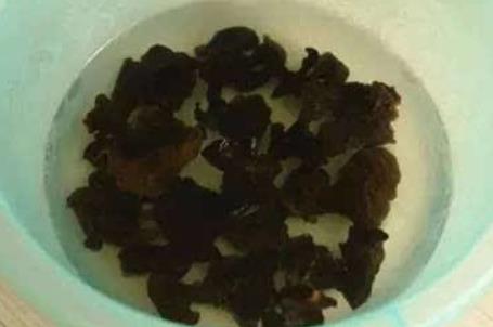 它的毒性是砒霜的68倍,开水煮不死!日常随处可见