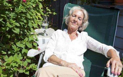 晒太阳补钙:为什么说晒太阳可以补钙方式好处和效果 晒太阳补钙:为什么说晒太阳可以补钙方式好处和效果