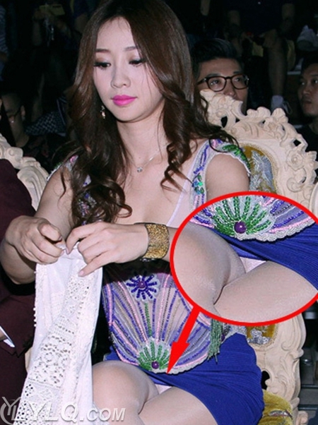 柳岩曝光图片：柳岩胸围罩杯这些图片真不是故意的
