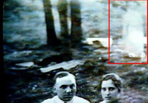 鬼魂之谜镜头下的真实影子：诡异无法解释（细致极恐）