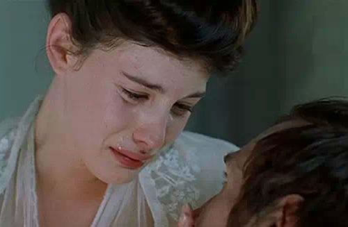 德芙巧克力的故事:含义揭晓,背后一段凄美故事 德芙巧克力的故事:含义揭晓,背后一段凄美故事