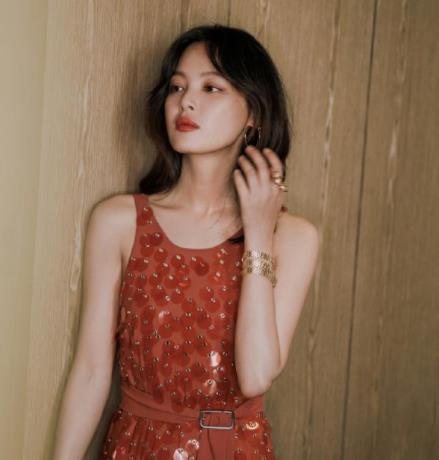 辛芷蕾发型很火：减龄又时尚确实好看（图）