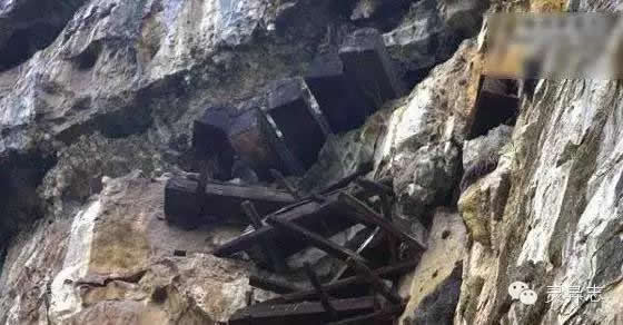 千年悬棺之谜揭开:崖葬古代少数民族的葬式(贵族中盛行) 千年悬棺之谜揭开:崖葬古代少数民族的葬式(贵族中盛行)