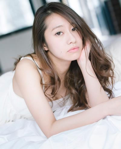 樱井玲香个人资料简介：最新樱井玲香出道作品图片