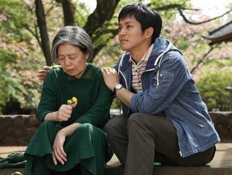 活见鬼电影：好看十部活见鬼影片（阴阳眼你要么）