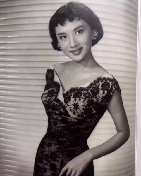 金庸心中的女神：夏梦被誉影坛西施（金庸与夏梦照片）