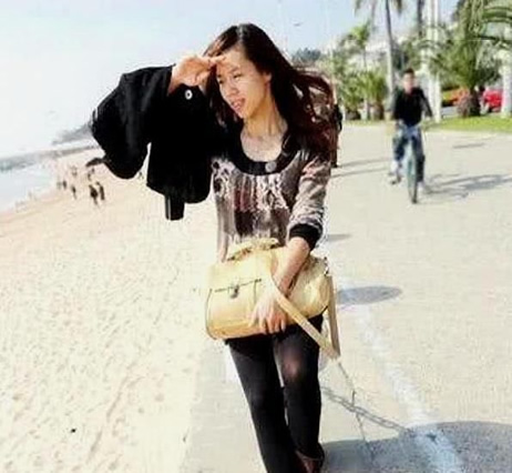 《功夫》里龅牙珍生活照:惊艳(图) 《功夫》里龅牙珍生活照:秀丽惊艳(图)